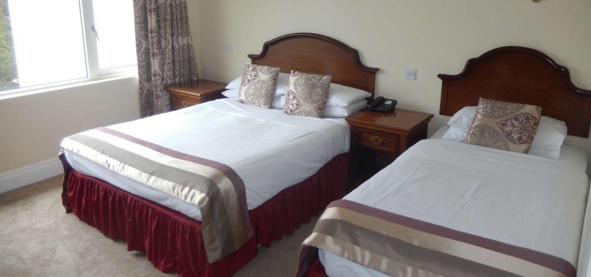 Donegal Hotel 3*